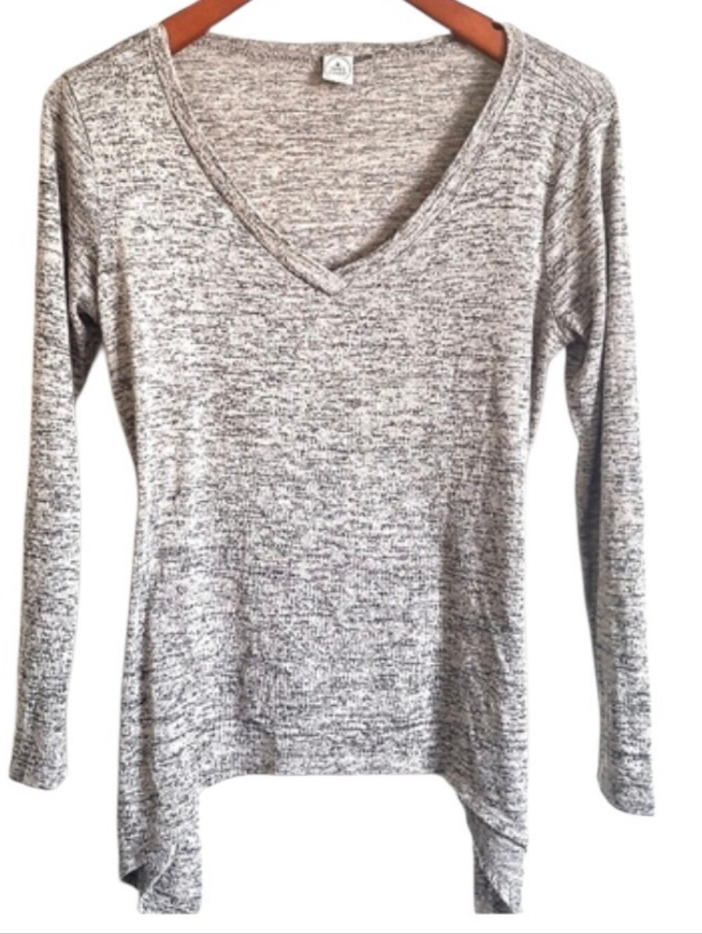 Anthropologie Paper Crane VNeck Long Sleeve Top Shark Bite Hem Gray Small
